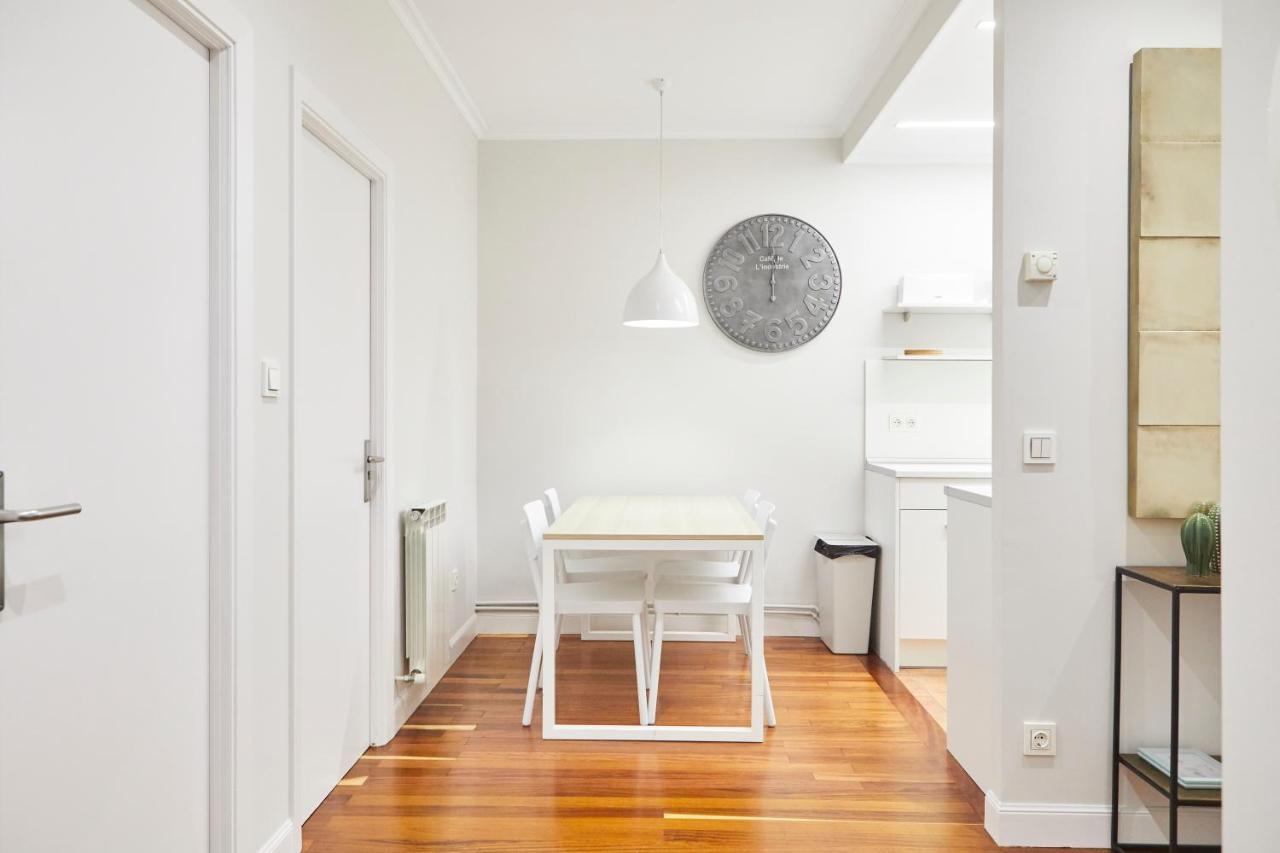 San Martin Apartment By Basque Homes سان سيباستيان المظهر الخارجي الصورة